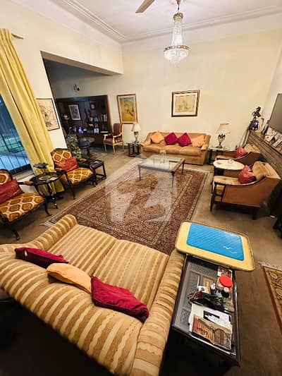 2 Kanal Beautiful Bangalow Available