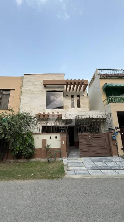 ڈی ایچ اے فیز 3 - بلاک زیڈ ڈی ایچ اے فیز 3,ڈی ایچ اے ڈیفینس,لاہور میں 3 کمروں کا 5 مرلہ مکان 1.45 لاکھ میں کرایہ پر دستیاب ہے۔ ڈی ایچ اے فیز 3 - بلاک زیڈ ڈی ایچ اے فیز 3,ڈی ایچ اے ڈیفینس,لاہور میں 3 کمروں کا 5 مرلہ مکان 1.45 لاکھ میں کرایہ پر دستیاب ہے۔