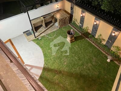 Beautiful House Almost 12 Marla With Lawn