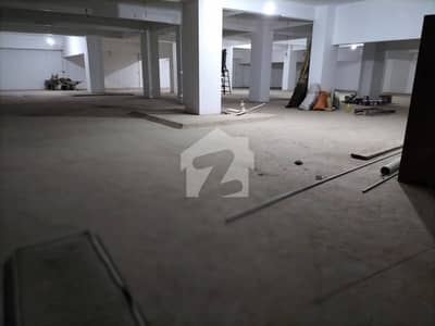 خالد بِن ولید روڈ کراچی میں 1 کنال Studio دفتر 10.0 لاکھ میں کرایہ پر دستیاب ہے۔