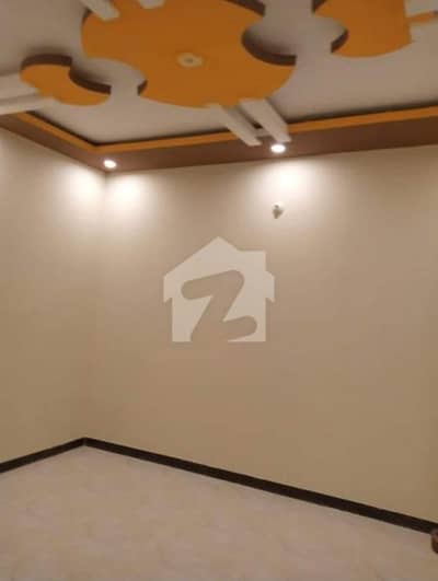 300 Square Yards Upper Portion In Beautiful Location Of Gulistan-e-Jauhar - Block 15 In Karachi