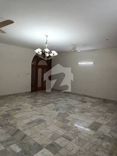F103 633 Syd Three Storey House For Sale