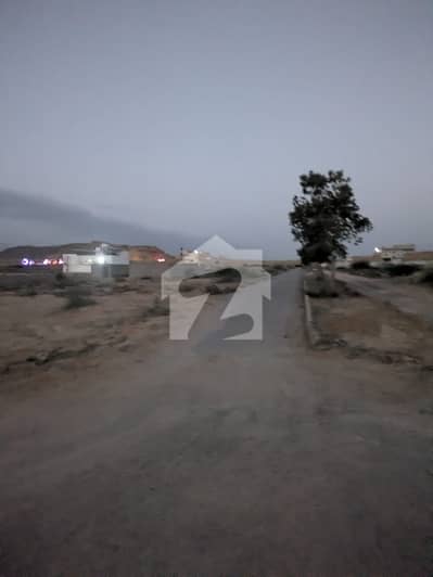 1000 Square Yards Industrial Land For Sale In Rs. 16000000 Only