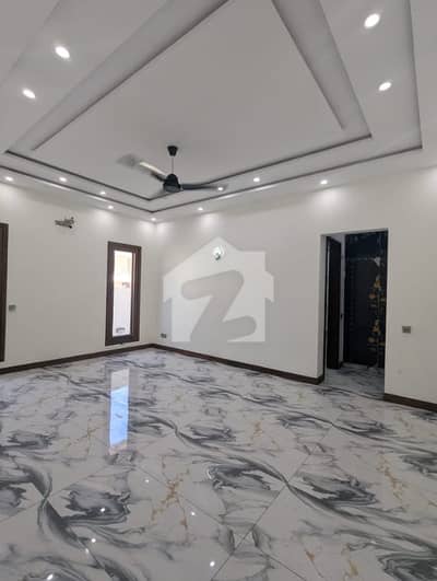 BRAND NEW LUXURY HOUSE FOR SALE IN HIGHLY PRIME LOCATION DHA PHASE 7. BRAND NEW LUXURY HOUSE FOR SALE IN HIGHLY PRIME LOCATION DHA PHASE 7.