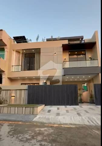 Ideally Located House Of 10 Marla Is Available For sale In Islamabad
