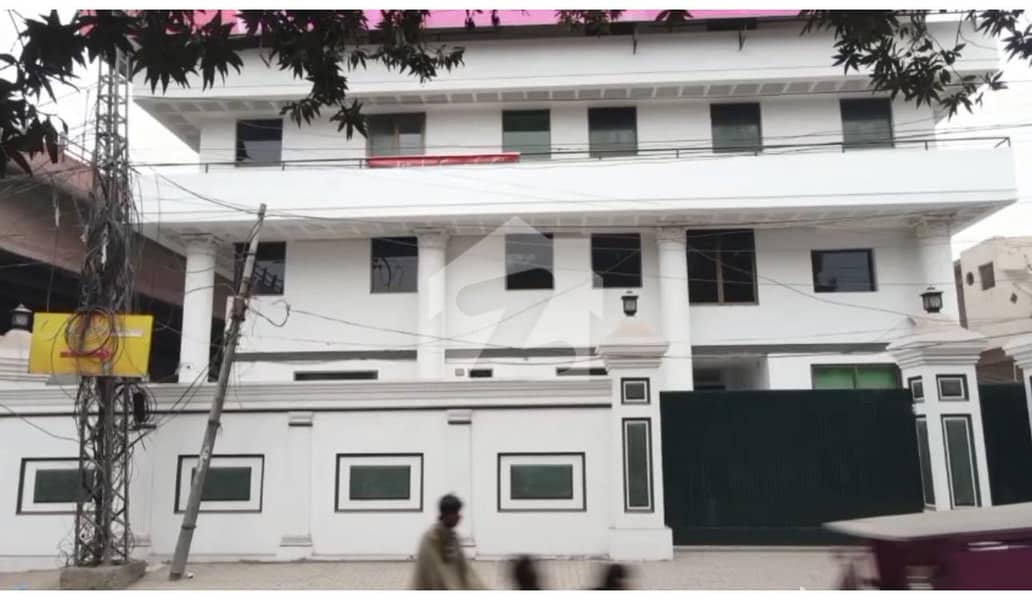 3 Kanal Corner Building 3 Kanal Corner Building