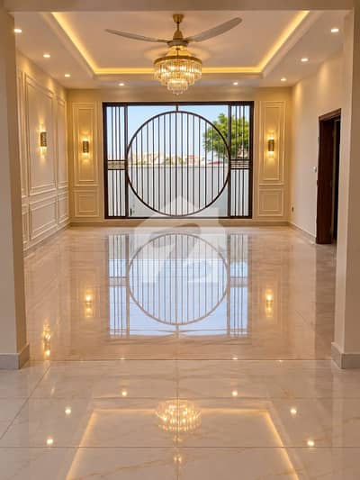 500 Square Yards Ideally Located Bungalow For Sale In Falcon Complex New Malir Available