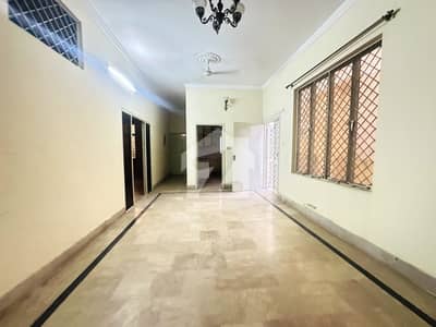13 Marla Upper Portion For Rent