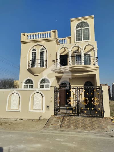 7 Marla Owner Build Luxury House For Sale  | Fazaia Housing Society Phase 2 Lahore Parime Location Bank Loan Available