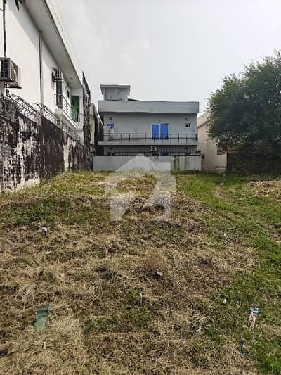 G-15/1 Islamabad Street Corner Plot For Sale | Margalla Face | Ideal For Living & Investment
