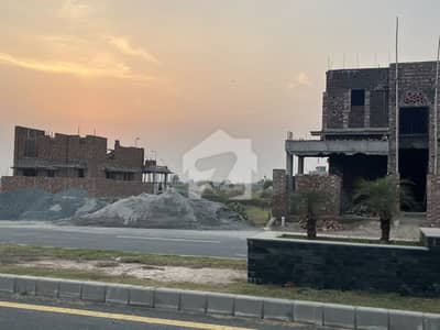 ڈی ایچ اے 11 رہبر سیکٹر 4 ۔ بلاک کیو ڈی ایچ اے 11 رہبر سیکٹر 4,ڈی ایچ اے 11 رہبر,لاہور میں 10 مرلہ رہائشی پلاٹ 2.1 کروڑ میں برائے فروخت۔