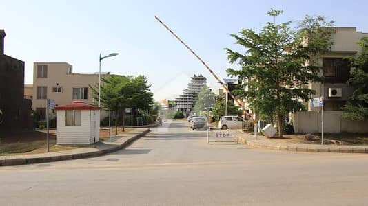 1 Kanal Residential Plot for Sale in D Block