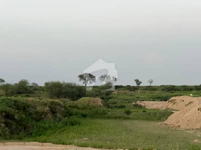 25x40 Proper Corner Plot for Sale in G-14/2 Islamabad | Level Land | Ready to Build