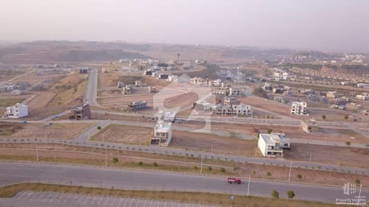 5 Marla Residential Plot for Sale in I Block