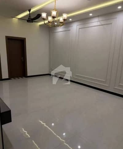 ایف ۔ 7/4 ایف ۔ 7,اسلام آباد میں 6 کمروں کا 1 کنال مکان 30.0 کروڑ میں برائے فروخت۔