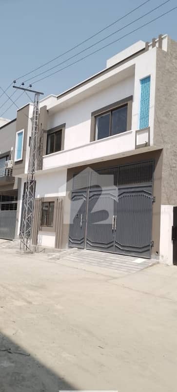 1 Kanal Double Storey Brand New Factory Available For Rent.
