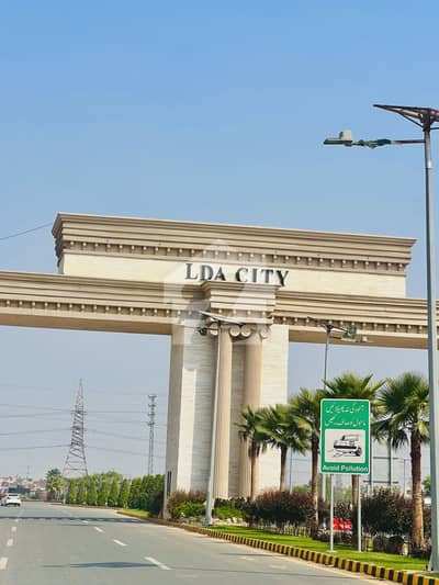 10 Marla On-Ground Possession Plot For Sale In A1 Block, LDA City Lahore All Dues Paid 10 Marla On-Ground Possession Plot For Sale In A1 Block, LDA City Lahore All Dues Paid
