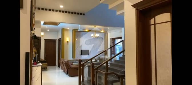 Luxury 500 Sq. Yds. Owner-Built Bungalow With Full Basement | 6 Beds | DHA Phase 8