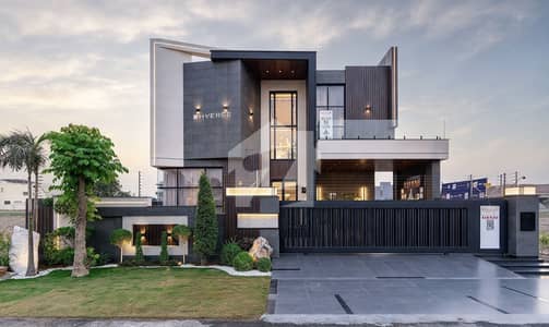 1 KANAL ULTRA MODERN DESIGN HOUSE FOR SALE FULLY FURNISHED IN DHA PHASE 7 NEAR TO RAYA GOLF CLUB FACING PARK