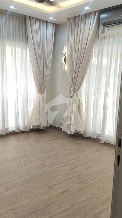10 Marla House For Rent Excellent Location