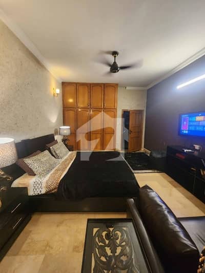 Furnished Luxury Room For Rent For Only Female Bachelor