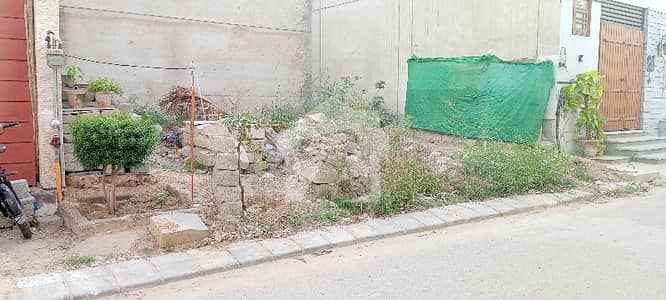 Plot Available For Sale 100 Yards