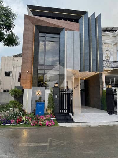 5 Marla Lower Portion Available For Rent In DHA 9 Town