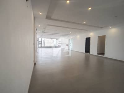 8 MARLA OFFICE FLOOR AVAILABLE FOR RENT IN DHA PHASE 8 WITH ELEVATED HOT LOCATION