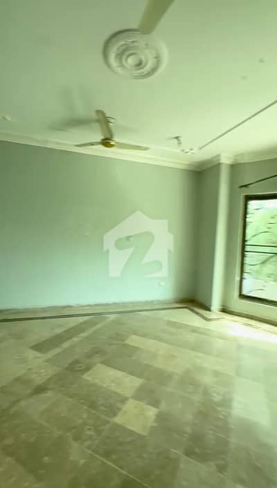 15 Marla Upper Portion For Rent In Model Town A, Bahawalpur