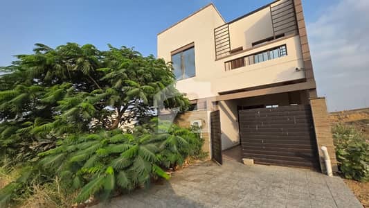 3Bed DDL 125sq yd Villa FOR SALE at ALI BLOCK All amenities nearby including MOSQUE, General Store & Parks