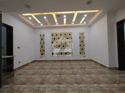 1 KANAL LOWER LUXURY PORTION FOR RENT IN PAK ARAB
