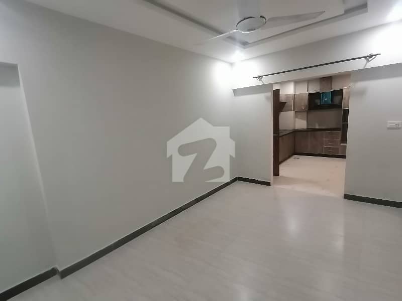 Flat For Sale In E-11 Flat For Sale In E-11