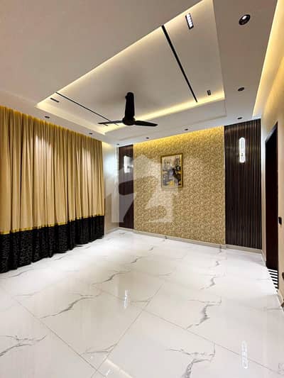 10 Marla Brand-New Upper Portion Available For Rent In Bahria Town