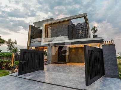 Brand New Furnished Designer Mansion With Basement ( Pool, Gym & Cinema ) Top Notch A+ Quality Construction.