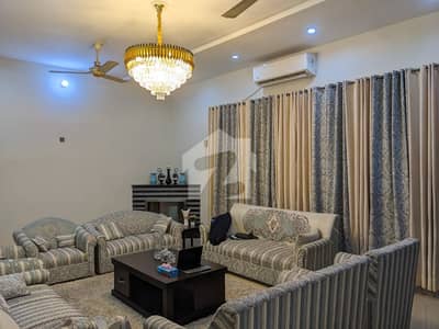 Beautiful Like New Portion With Tile Floor For Rent