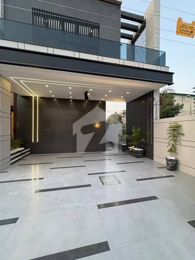 10 Marla Used House Just Like New Available For Sale Quaid Block Bahria Town Lahore 10 Marla Used House Just Like New Available For Sale Quaid Block Bahria Town Lahore