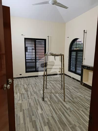 Get Your Dream Upper Portion In I-8