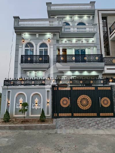 نیو سٹی فیز 2 نیو سٹی,واہ میں 6 کمروں کا 5 مرلہ مکان 1.85 کروڑ میں برائے فروخت۔