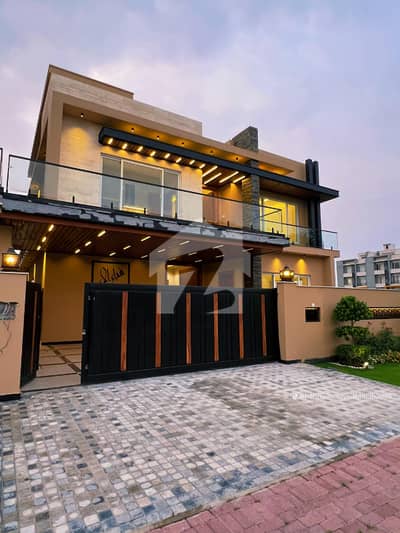 Brand New 1 Kanal 2 Unit Mansion in Bahria Enclave C2