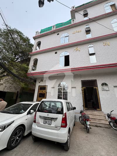 3 Marla Flat For Rent 1st Floor 3 Marla Flat For Rent 1st Floor