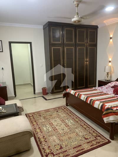ڈی ایچ اے فیز 8 سابقہ ​​پارک ویو ڈی ایچ اے فیز 8,ڈی ایچ اے ڈیفینس,لاہور میں 2 کمروں کا 1 کنال زیریں پورشن 1.5 لاکھ میں کرایہ پر دستیاب ہے۔