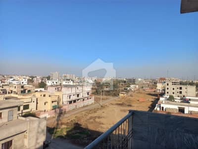 ازمیر ٹاؤن ۔ بلاک کیو ازمیر ٹاؤن,لاہور میں 1 کمرے کا 2 مرلہ فلیٹ 46.0 لاکھ میں برائے فروخت۔