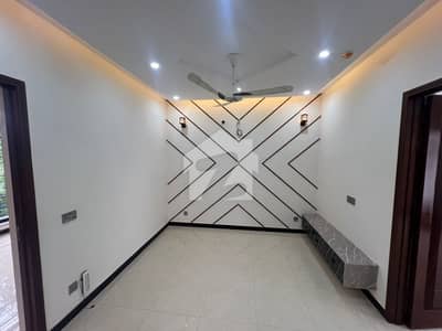 5 Marla Brand New House For Sale Johr Town Q Block