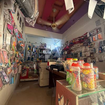 اَپر غزری غِزری,کراچی میں 1 مرلہ Studio دکان 90.0 لاکھ میں برائے فروخت۔