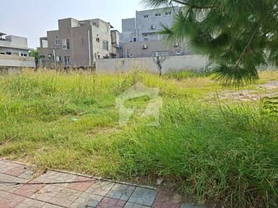 ڈی ایچ اے ڈیفینس فیز 5 ڈی ایچ اے ڈیفینس,اسلام آباد میں 1 کنال رہائشی پلاٹ 4.9 کروڑ میں برائے فروخت۔