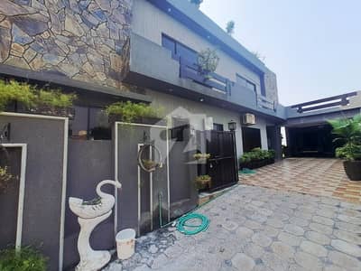 24 Marla House In Only Rs. 75000000