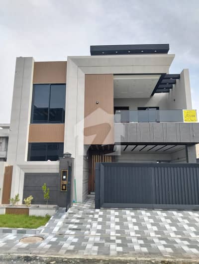 10 Marla House For Sale In M Block LDA Avenue 1 Lahore | 6 Bedrooms | 7 Washrooms | 4 Crore 50 Lakh
