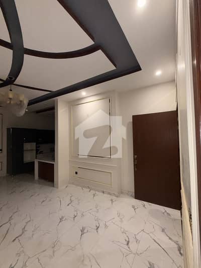 Luxury 600Sq Yards 4 Bed DD Portion for Rent Gulistan-e-Jauhar, Block 14 Luxury 600Sq Yards 4 Bed DD Portion for Rent Gulistan-e-Jauhar, Block 14