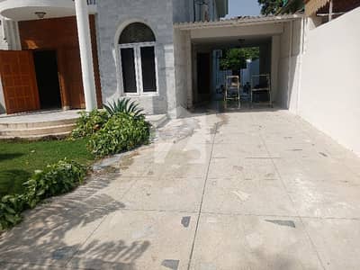 F-10/4 Size 500 Full House Tiles Flooring 5Beds Rent 550000 Real Pic solar systam House