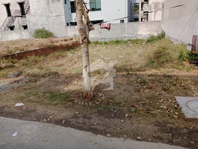 ٹی آئی پی ہاؤسنگ سوسائٹی ۔ فیز2 ٹی آئی پی ہاؤسنگ سوسائٹی,لاہور میں 9 مرلہ رہائشی پلاٹ 1.1 کروڑ میں برائے فروخت۔